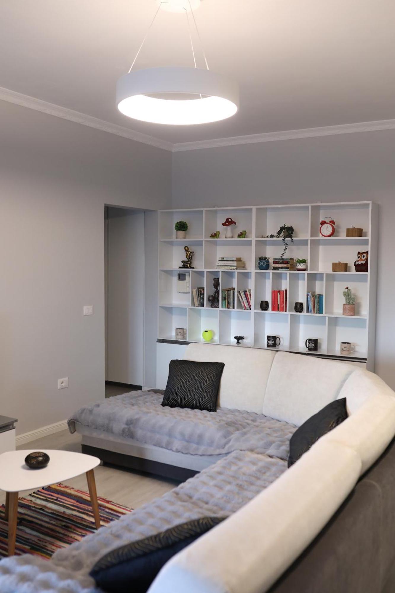 Tirana Gallery Apartment - City Center View Zewnętrze zdjęcie